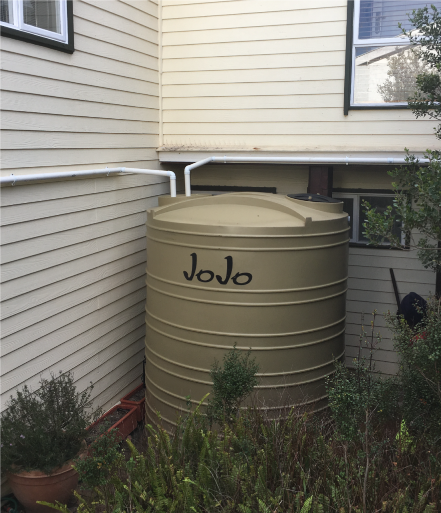 Gutters linked to tank